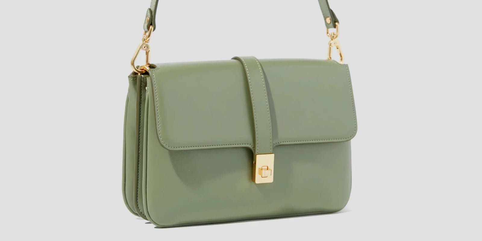 Dalia in almond green leather